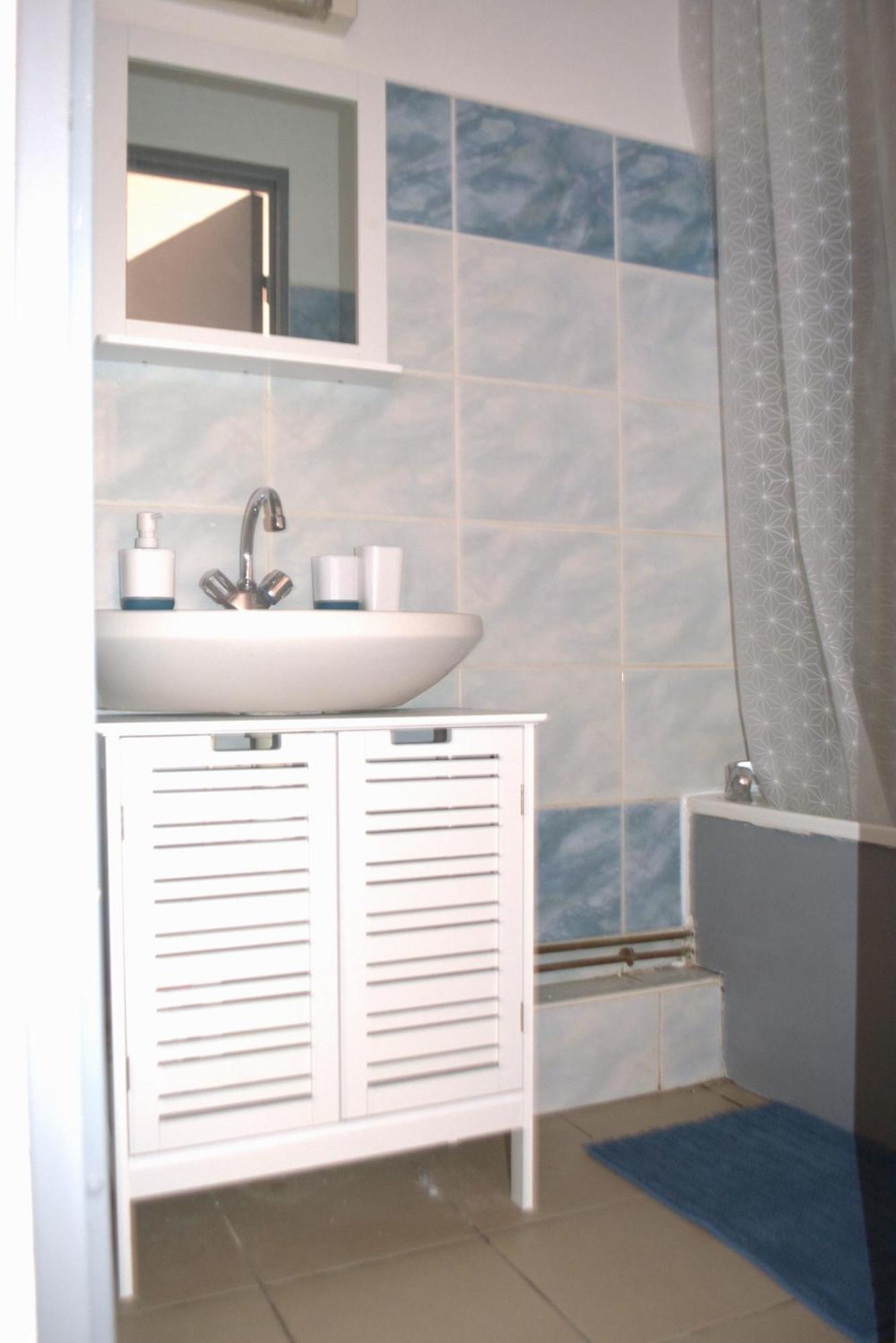 Comme Chez Soi - Studio Tout Equipe - By Sister Home Saint-Denis Eksteriør bilde